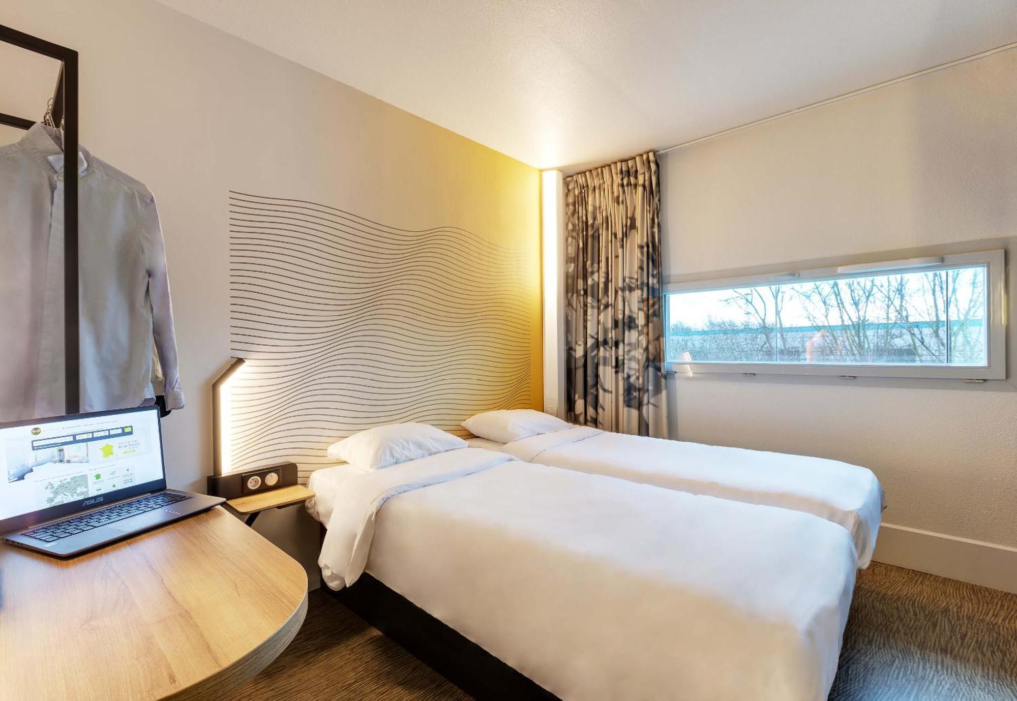 B&B Hotel Lille Centre Grand Palais Экстерьер фото