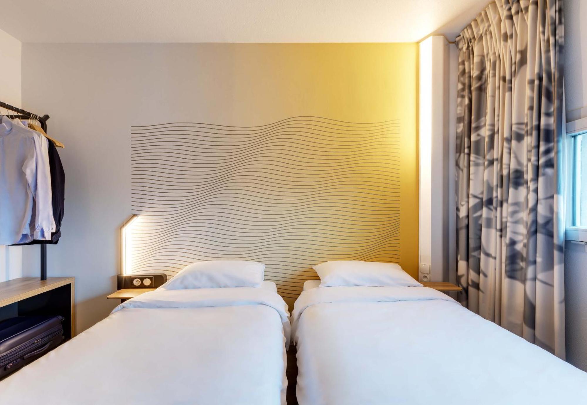 B&B Hotel Lille Centre Grand Palais Экстерьер фото