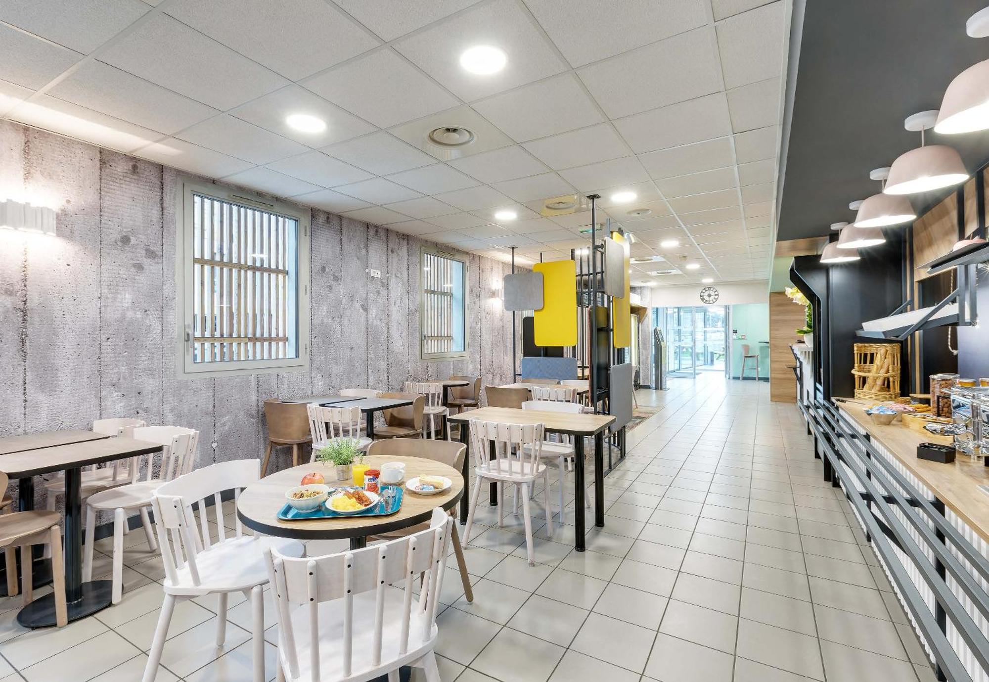 B&B Hotel Lille Centre Grand Palais Экстерьер фото