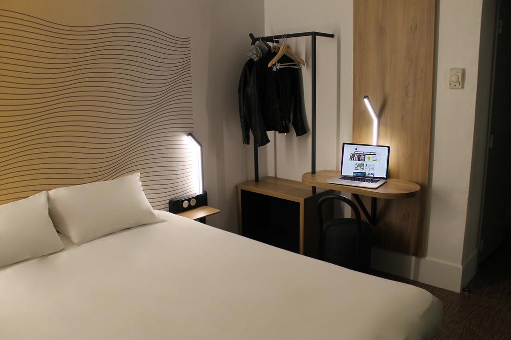B&B Hotel Lille Centre Grand Palais Экстерьер фото