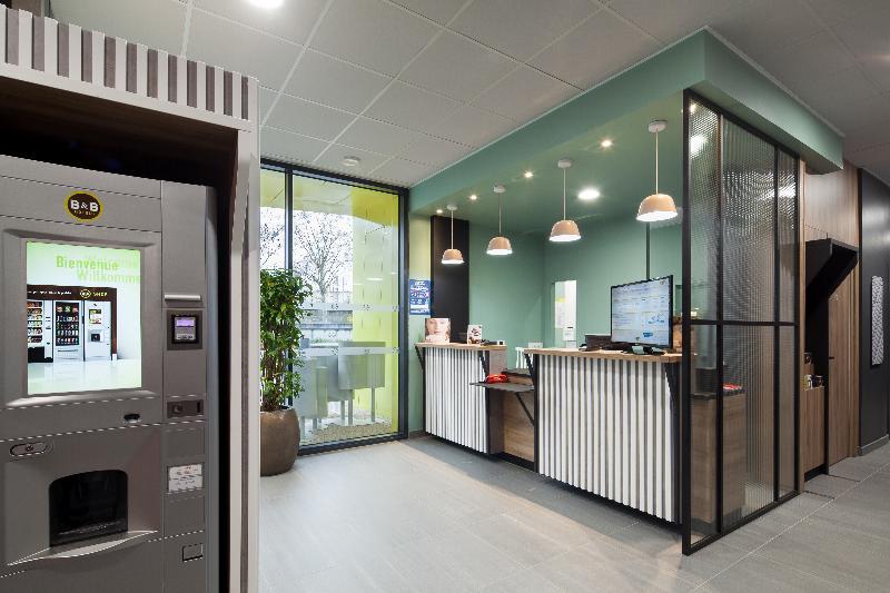 B&B Hotel Lille Centre Grand Palais Экстерьер фото
